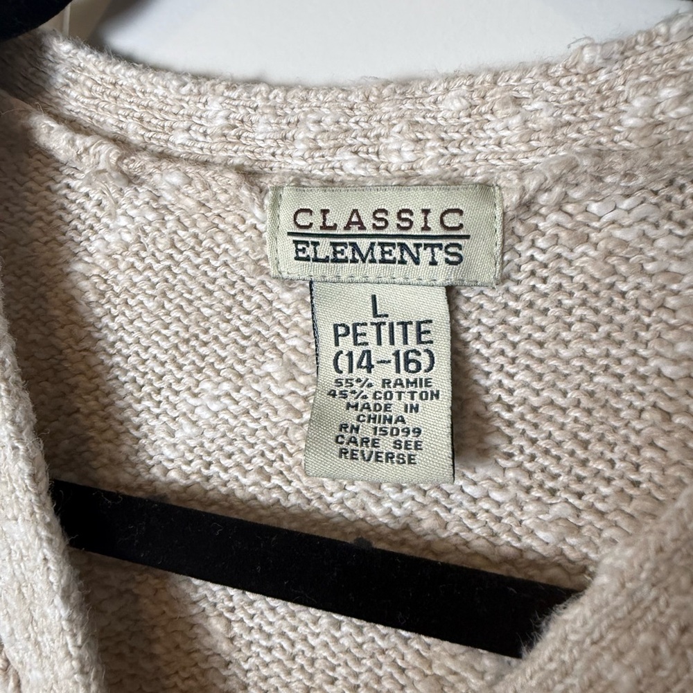 Classic Elements Grandma core sweater - Picture 3 of 4